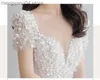 Festklänningar Bröllopsklänningar som lyser paljetter och pärlor V-hals bröllopsklänningar Luxury Runaway Princess Ball klänning Custom Made Robe de Mariee T230502