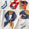 Bufandas 2022 Bufanda de cabeza de verano Mujeres Diadema para corbata de pelo Pañuelo de seda satinado Damas Cinta Pañuelo Accesorios para niñas Bandana J230502