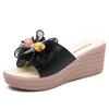 Sandali Estate Donna Peep Toe Zeppe alte Pantofole in pelle con tacco Scarpe con plateau Casual Ladies Outdoor Beach Slides Sandali