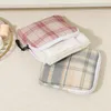 Sacs de rangement Porte-tampon pratique Pochette pour serviettes hygiéniques en polyester Motif à carreaux Sac mignon Multi-fonctionnel