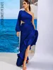 Платье LOVE LEMONADE Сексуальное синее платье макси с открытыми плечами и вырезами с разрезом и рюшами с длинными рукавами LM822021