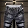 Mäns shorts stretch denim shorts mäns sommar nya svarta retro tvättade blekt knä längd Bermuda manliga korta jeans streetwear t230502