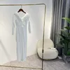 Robes décontractées Top qualité femmes vêtements 2023 printemps été arrivée bleu clair blanc dames élégante fente hors de l'épaule robe