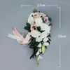 Decoratieve bloemen 1 pk bruid Water druppel vorm vasthouden kunstmatige roos Europees simulatie bloem brial nep bruiloft boeket