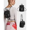 Bolsas de escola American Retro Hollowed Out Butterfly Ladies Backpack com Nicho Design Mini Linda garota Versátil Vintage Mulheres 230503