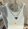 2023 Womens T Shirts 민소매 여성 조끼 여름 탱크 Camis Tees 조끼 짧은 셔츠 Ice Silk Tops