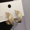 Orecchini a cerchio gioielli di moda twist cerchio in metallo geometrico rotondo per donna 2023 regalo di tendenza accessori retrò femminili