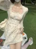 Sukienki swobodne 2023 Spring elegancka Y2K midi sukienka Koronna One Piece Korean Słodka Vintage Floral Party Kobietowy rękaw