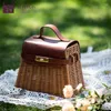 Förvaringspåsar Spot Rattan Woven Leather Handle Present Box For Wedding Bridesmaids With Gifts Suftcase Picnic