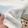 Koszulki damskie O-Neck Ice Silk krótkie rękawie 2023 Summer czysty wycięty top femme seksowne dekoracje łańcucha stałego
