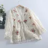 Kvinnors blusar Spring Sweet Embroidery Organza Topps Women V Neck Long Sleeve Casual Pocket WH WH0327