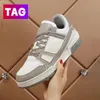 Designer schoenen heren Trainer Sneaker logo reliëf Dames Heren lage Platform schoen wit rood denim koninklijk canvas fluweel suède Luxe heren dames outdoor Casual sneakers