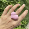 Бэнда Ring Romantic Sweet Heart для женщин Симпатичная красная розовая мода Fashion Girls Акриловая геометрическая крупная драгоценности Y23 Y23