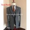 Męskie garnitury Blazers Grey Wool Tweed Winter Men Suit na wesele Formal Groom Tuxedo Herringbone Męska moda 3 sztuki kamizelka pantstie 230503