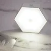 Lampes murales Hexagone PIR Détecteur de mouvement LED Lumière intérieure Nuit Chevet Escaliers Sécurité Suspendu USB Charge