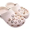Ayakkabı Parçaları Aksesuarlar Metal 26 İngilizce harfler Takılar Altın Alfabe Jibz Orijinal Dekorasyon Fit Croc Clogs Sandal X Mas Hediyeler 230503