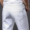 男性のジーンズ兄弟王王王ホワイトファッションカジュアルクラシックスタイルスリムフィットソフトズボン男性ブランド高度なストレッチパンツ230503