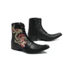 Original Black Pointed Toe Short Boots Fashion Big Size Brodery Oxfords Boots kinesiska stil Män äkta läder brogue -stövlar