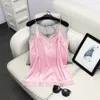 Kamaruk tankları kadın dantel tığ işi seksi v yaka ile kamsül kurnaz dantel kadife gömlek alt gevşek iç çamaşırı yeleği uyku giyim 230503