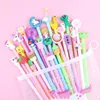 Stylos à bille en gros 1050100pcs Kawaii Cartoon Gel Ink écriture 05mm noir papeterie pour bureau école étudiant enfants cadeau 230503