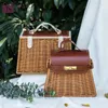Förvaringspåsar Spot Rattan Woven Leather Handle Present Box For Wedding Bridesmaids With Gifts Suftcase Picnic
