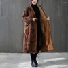 Женские траншевые пальто 2023 Хлопковая льняная зимняя одежда ретро этнический принцип толстый слой свободный бархатный бархатный флис средней длины.