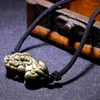 Collane con ciondolo Pietra naturale di ossidiana intagliata Pi Xiu con collana a catena in corda per donna Uomo Pendenti all'ingrosso