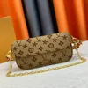 M81911 M82210 plånbok på kedja murgröna väska dam man pochette Designer vit handväska axel kuvertväska Lyxig läder handväska guldklaff cross body clutch handväskor