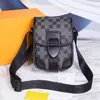 Herren Umhängetasche Mini SAUMUR Männlicher Rucksack Messenger Geldbörse Canvas Leder Cross Body Schwarz Männer Luxurys Designer Flip Taschen Sling Handtasche dhgate