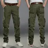 Spodnie męskie Spodnie Cargo Pani Mężczyzn Swat Armia Pantie wojskowe Bawełna Wiele kieszeni Elastyczne man Casual Spodle plus rozmiar 28-38 40 230504