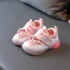 Athlétique En Plein Air Enfants Casual Bébé Garçons Chaussures Glowing Sneakers Enfant LED Light Up Toddler Bébé Filles Chaussures Baskets Avec Semelle Lumineuse F01291 AA230503