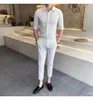 Trajes de hombre Estilo británico Camisa corta blanca para hombre con pantalón Moda Slim Fit Rayas Camisas formales de negocios Traje Casual Vestido de anfitrión Esmoquin