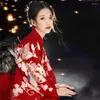 エスニック服日本赤いドレス伝統的な着物女性ヴィンテージ芸者ローブユカタコスプレコスチュームパフォーマンスポシング