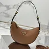 Satchel Couro Genuíno Meia Lua Bolsa Mulheres Designer Ombro Axilas Bolsa De Luxo Mens Moda Crossbody Peito Hobo Clutch Tote Bags