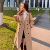 Trench-Coat Femme Automne Hiver Coréen Classique À Double Boutonnage Style Universitaire Lâche Longueur Moyenne Femme Vêtements Tops 230503