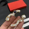 Designer Brooch High Quality CCity Pins Various New Internet celebrity For lady Women C Brooches Fashion Pin Pearl crystal Woman Accessories For dinner Party 34