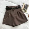 Damen Shorts Casual Vintage Straight Solid Damen Shorts Sommer Weiblich Süße Koreanische Taschen Shorts Damen Empire Button Schärpen Mini A-Linie Sho 230504