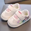 Athletic Outdoor Kruleepo 2023 Cartoon Animation Rabbit Casual Shoes For Baby Girls Newborn Boys Sports Sneakers Mother Kids First Walkers Schuhe AA230503