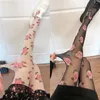 Femmes Chaussettes Printemps Été Mince Français Vintage Rose Blanc Collants Japonais Anti-crochet Soie Collants Fleur Broderie Bas Noirs