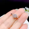 Cluster ringen Moissan Diamond Ring 925 Silver Classic Six Claw Style Wedding Essential