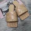 Designer Woman Slides High-quality STRETCH Straw mule sandals Woven slippers high-heel fashion dress shoe Cross Weave square toe pump shoes slipper