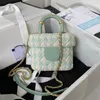 حقيبة مكياج صغيرة من الجلد المصمم من Lambskin 10A حقيبة مكياج سلسلة بجودة المرآة مع صندوق C041