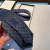 Ties Ties Designer Newnies Men Fashion Mens Stampa per lettere Business Leisure Cravat 100% Silk di lusso di alta qualità con scatola originale
