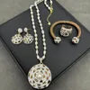 Collana Orecchini Set Barocco Perla Tormalina Gioielli Moda Luce Lusso Stile Pelle di serpente naturale Strass ceco Personalità Donna