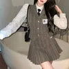 Dames suits blazers retro bruine plaid vest shirt jas rok sets meisje college stijl pak geplooid mini vrouwelijk sexy Korean jas 230504