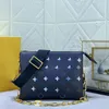 Designer damska torba 2023 Torbowany skórzany łańcuch crossbody torebki ramię kussin 57790 Trzy krotki W Regulowany pasek torebka Messange