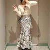 Röcke Kuzuwata Hohe Taille Spitzenröcke Frauen Fischschwanz Blumenstickerei Aushöhlen Faldas Mujer Moda Meerjungfrau Trompete Japan Jupe 230504