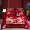 Set di biancheria da letto 4/6/9Pcs Luxury Loong Phoenix Ricamo Copripiumino rosso Lenzuolo Cotone egiziano Set da sposa in stile cinese