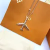 Designer Airplane Necklace Alphabet 925 Silver Pendant Necklace Kort version av lyxsmycken för kvinnor