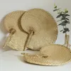 パーティーハンドファンハンドメイドファンレイタン装飾結婚式のための装飾自然ヤシの葉織りファン農家の装飾品の装飾